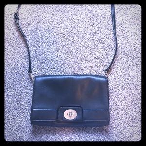 Black Kate Spade crossbody bag